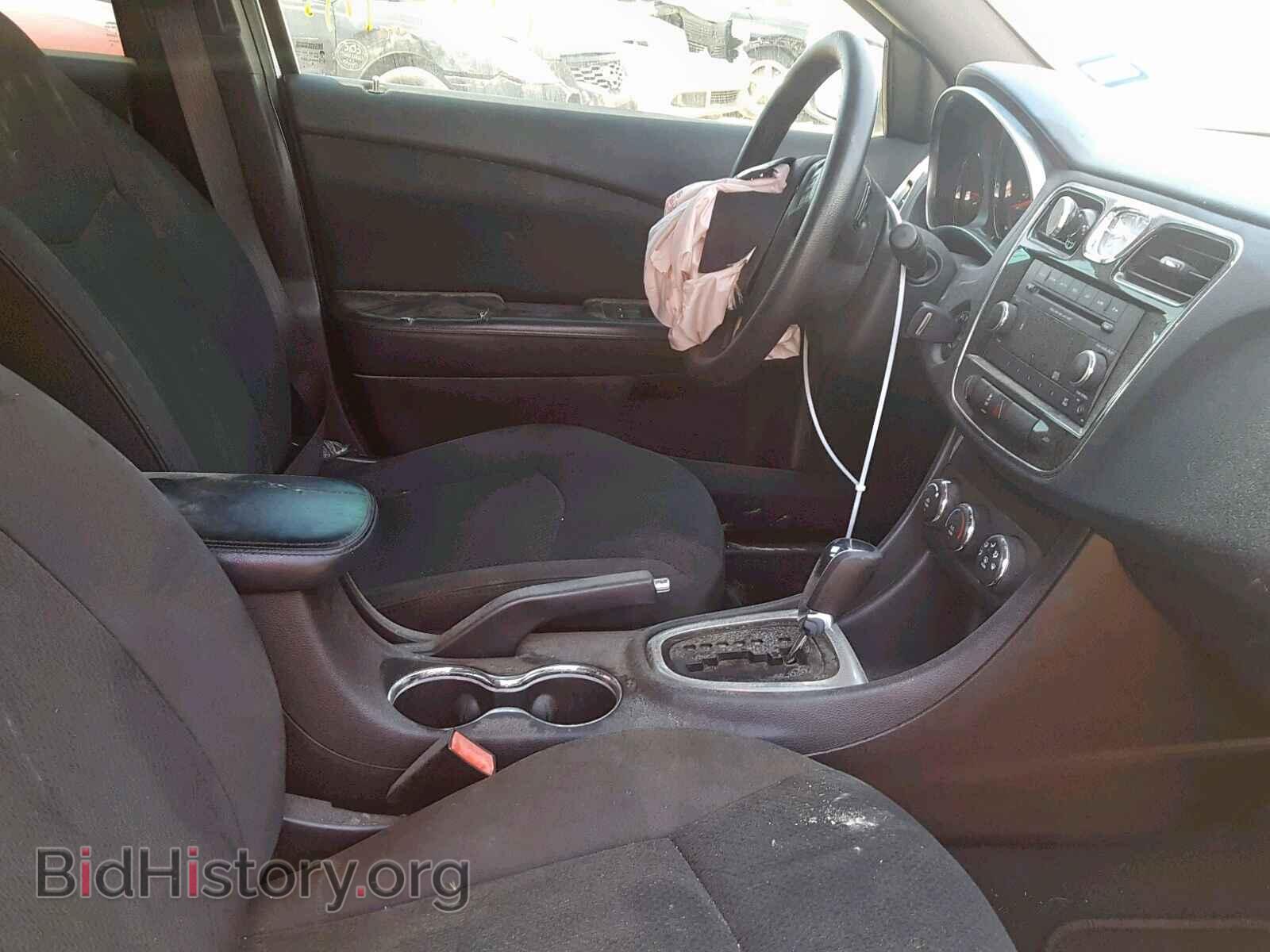 2012 CHRYSLER 200 - VIN: 1C3CCBAB4CN137731 - Фото 5