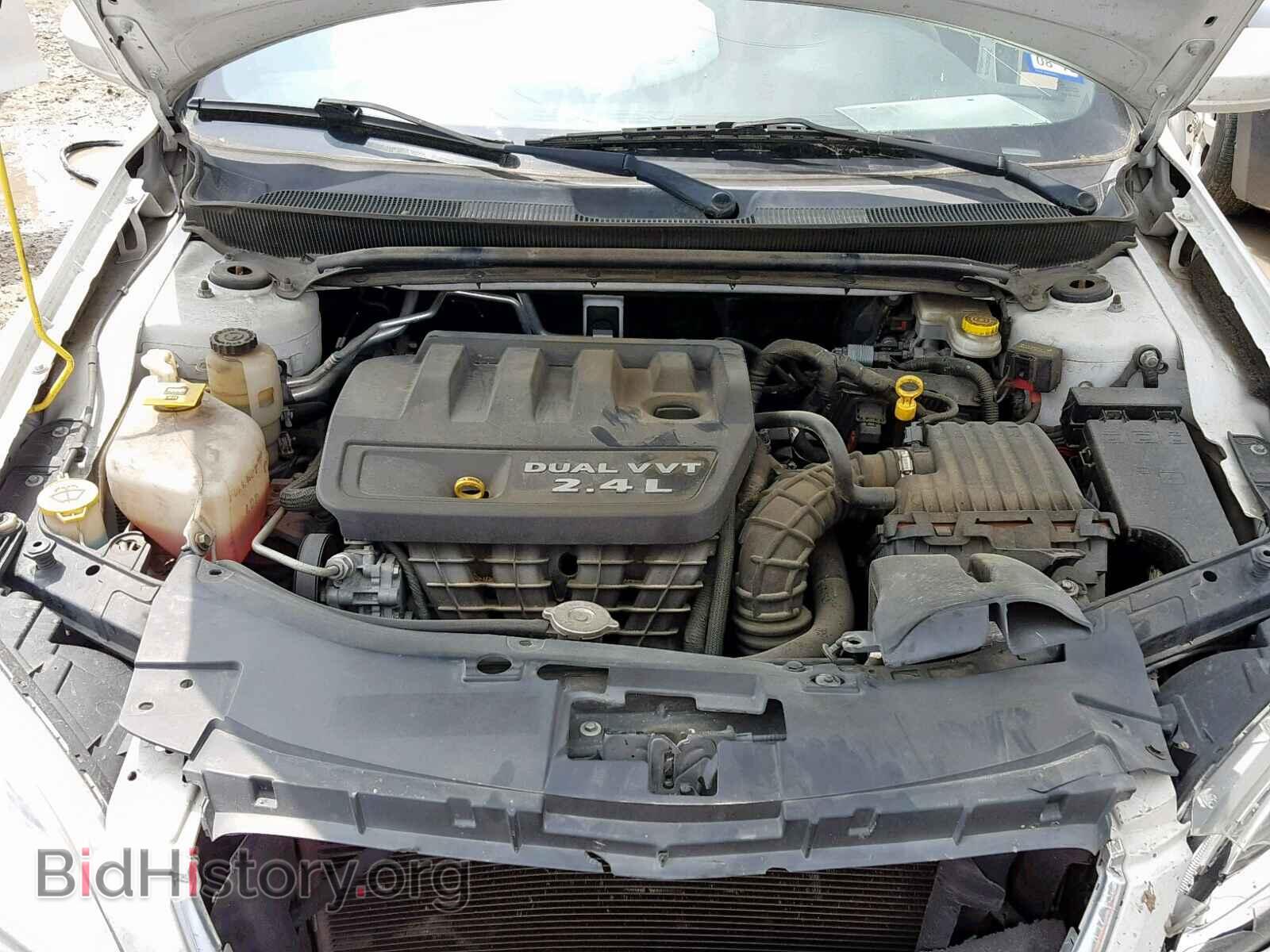 2012 CHRYSLER 200 - VIN: 1C3CCBAB4CN137731 - Фото 7