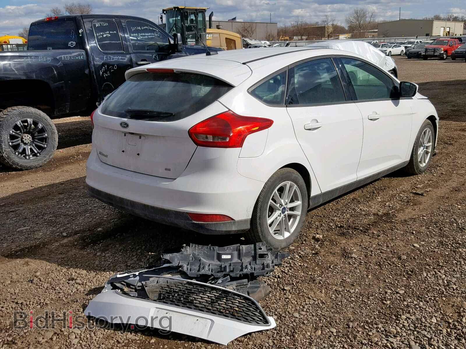 2018 FORD FOCUS SE - VIN: 1FADP3K26JL206863 - Фото 4