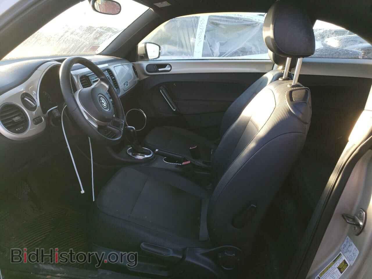 2012 VOLKSWAGEN BEETLE - VIN: 3VWJX7AT7CM665249 - Фото 5