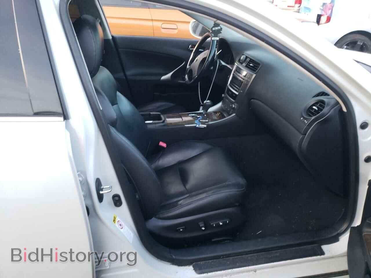 2010 LEXUS IS - VIN: JTHCF5C28A5040531 - Photo 5