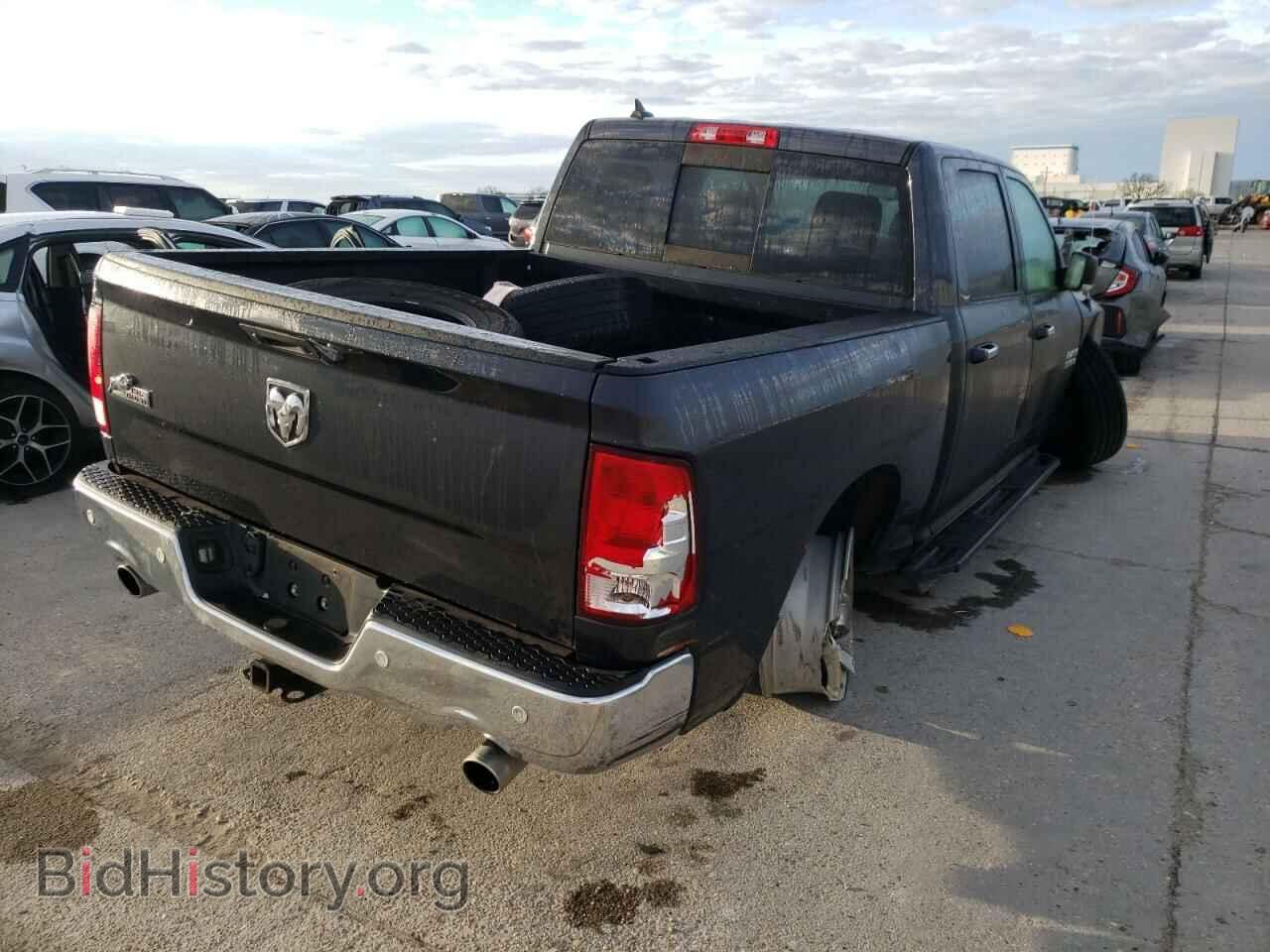 2017 RAM 1500 - VIN: 1C6RR6LT1HS845033 - Фото 4