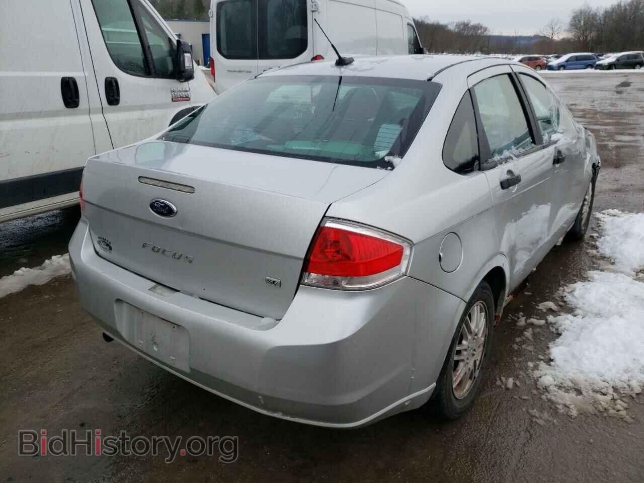 2010 FORD FOCUS - VIN: 1FAHP3FN1AW273178 - Фото 4