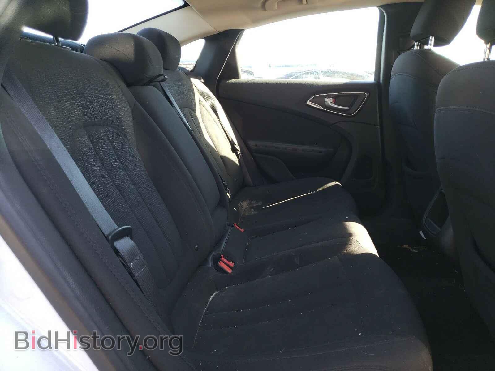2015 CHRYSLER 200 - VIN: 1C3CCCAB3FN719149 - Фото 6