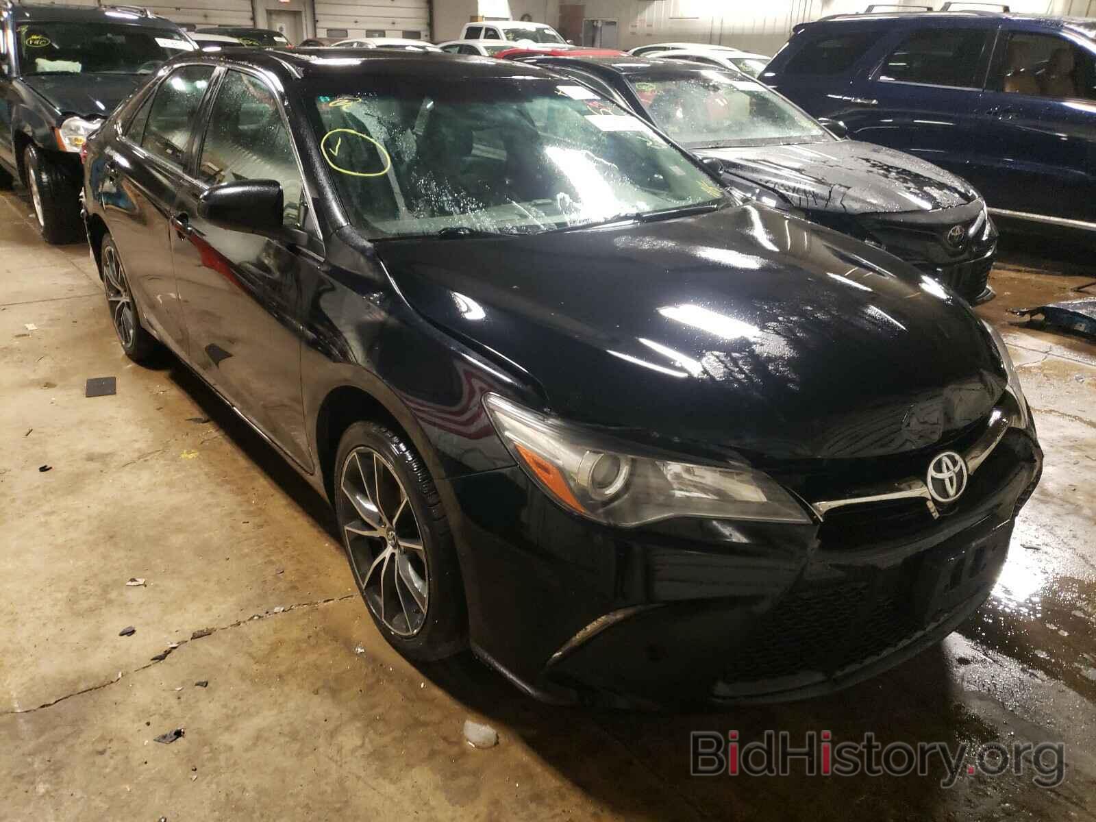 Photo 4T1BF1FK2HU672860 - TOYOTA CAMRY 2017