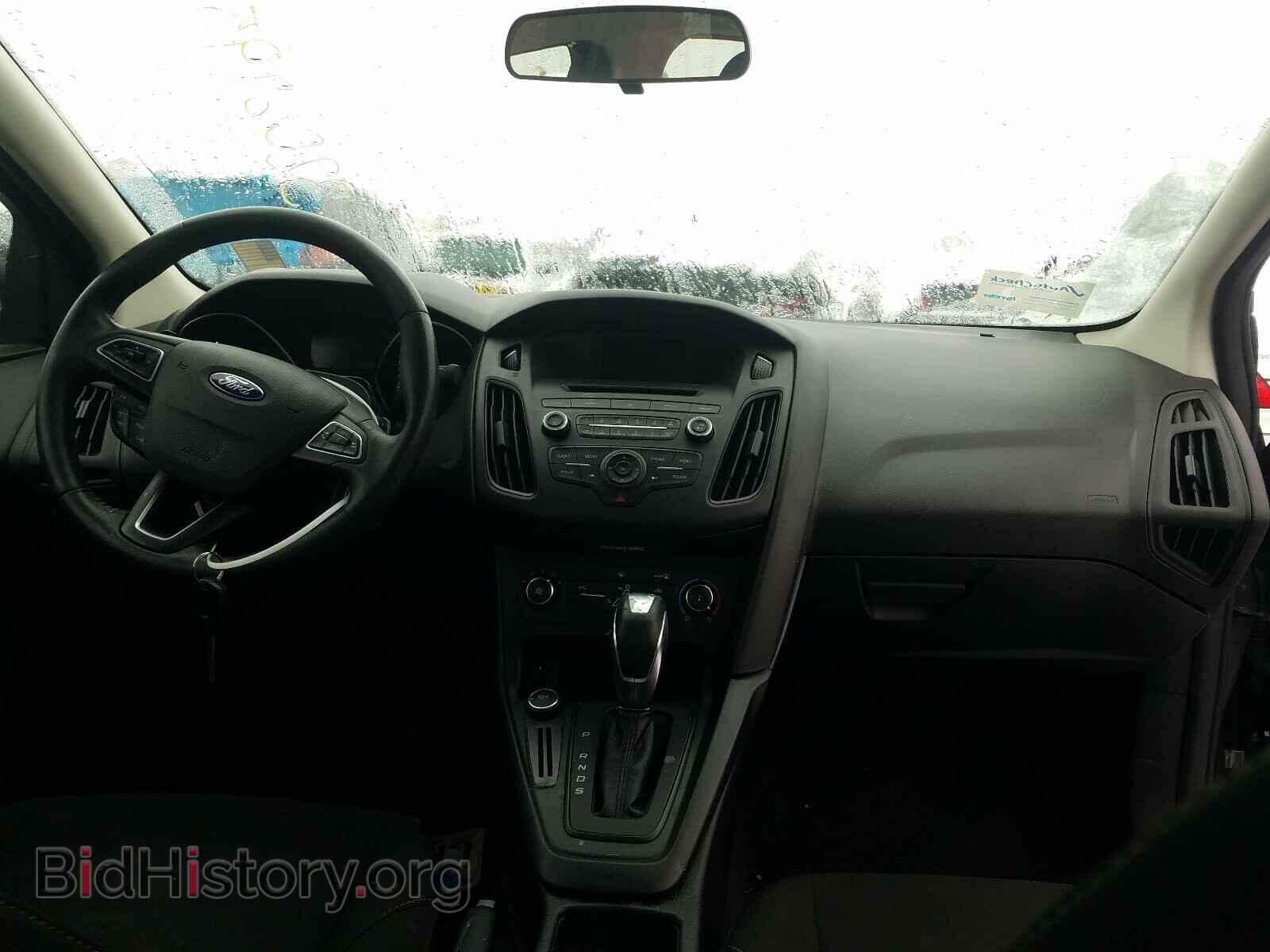 2016 FORD FOCUS - VIN: 1FADP3F27GL301757 - Photo 9