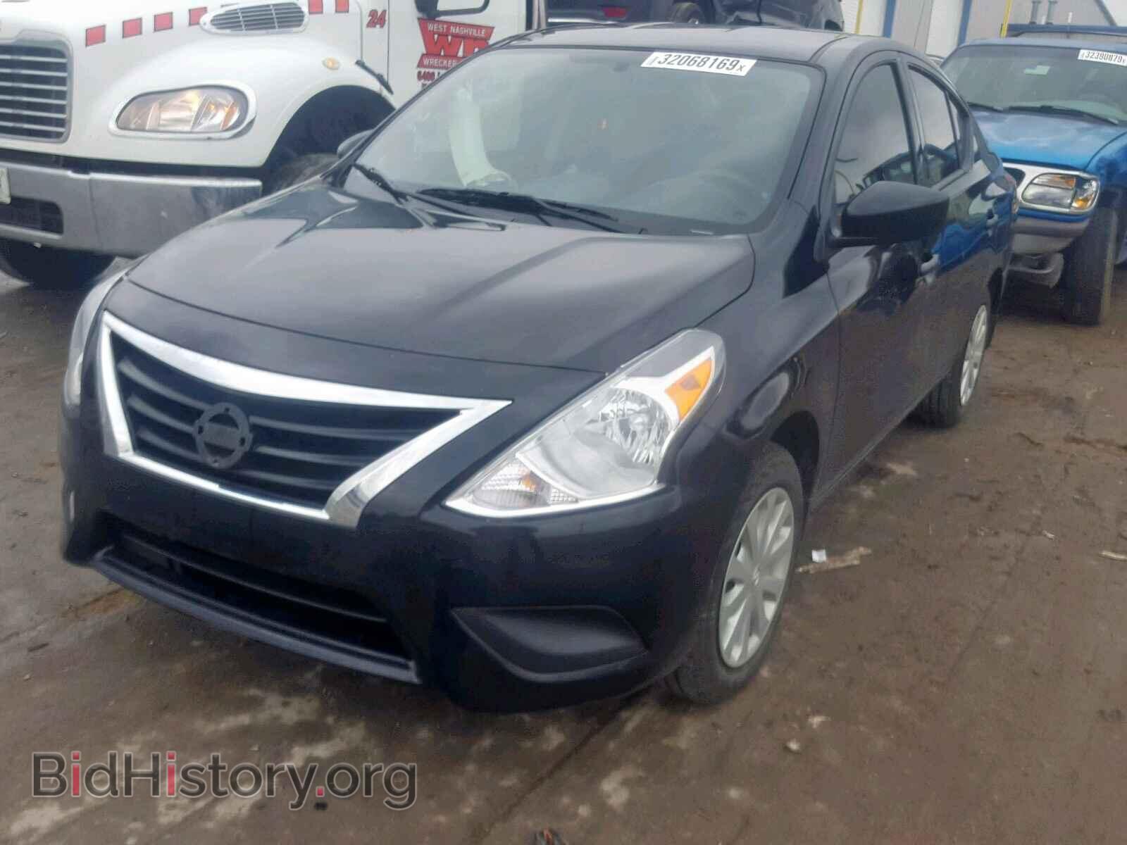 2019 NISSAN VERSA - VIN: 3N1CN7AP3KL821203 - Photo 2
