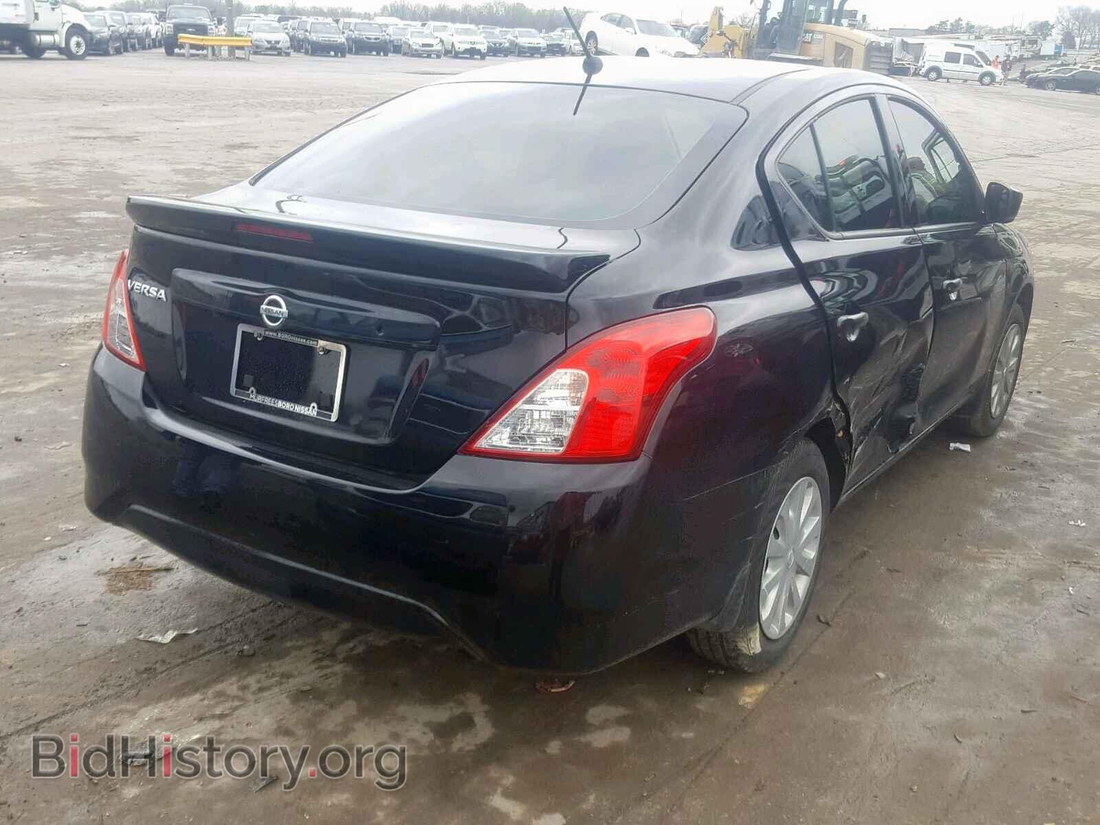 2019 NISSAN VERSA - VIN: 3N1CN7AP3KL821203 - Photo 4