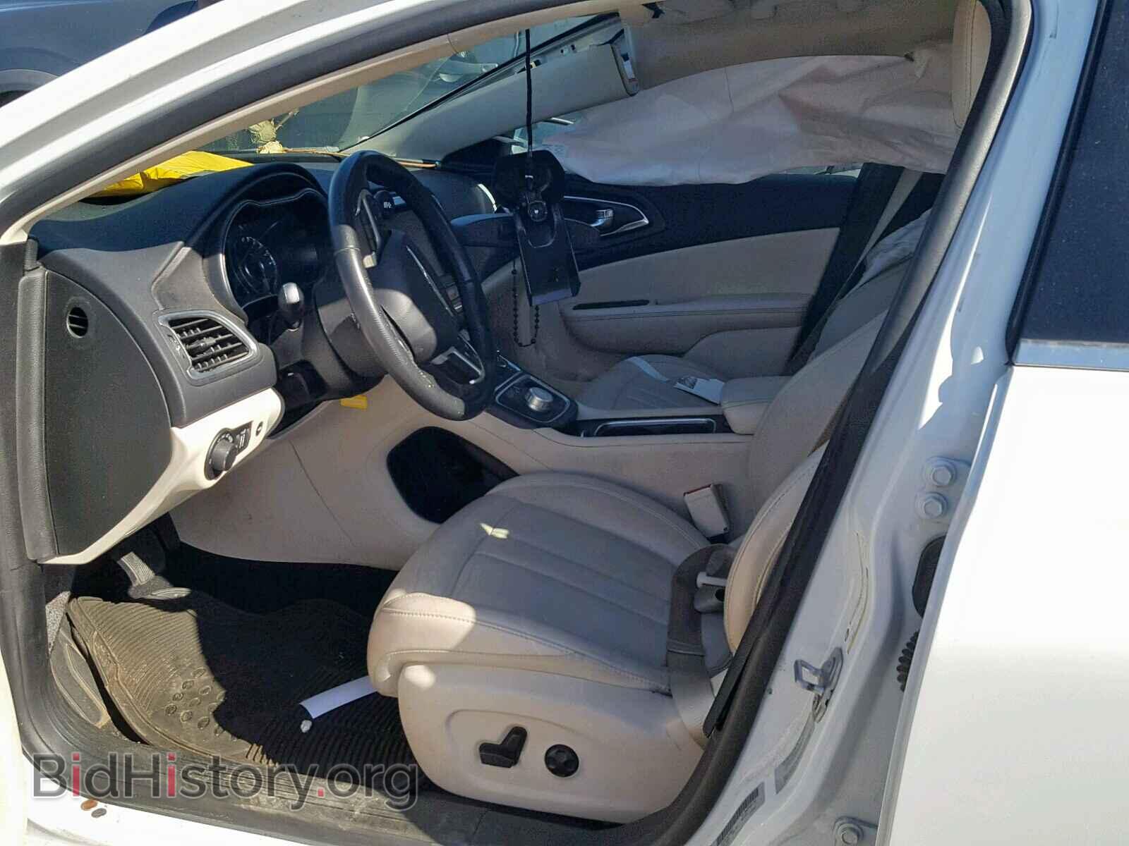 2016 CHRYSLER 200 - VIN: 1C3CCCAB7GN193898 - Photo 5