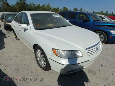 2008 Hyundai AZERA Azera SE/L, white — VIN KMHFC46F58A290645, Copart
