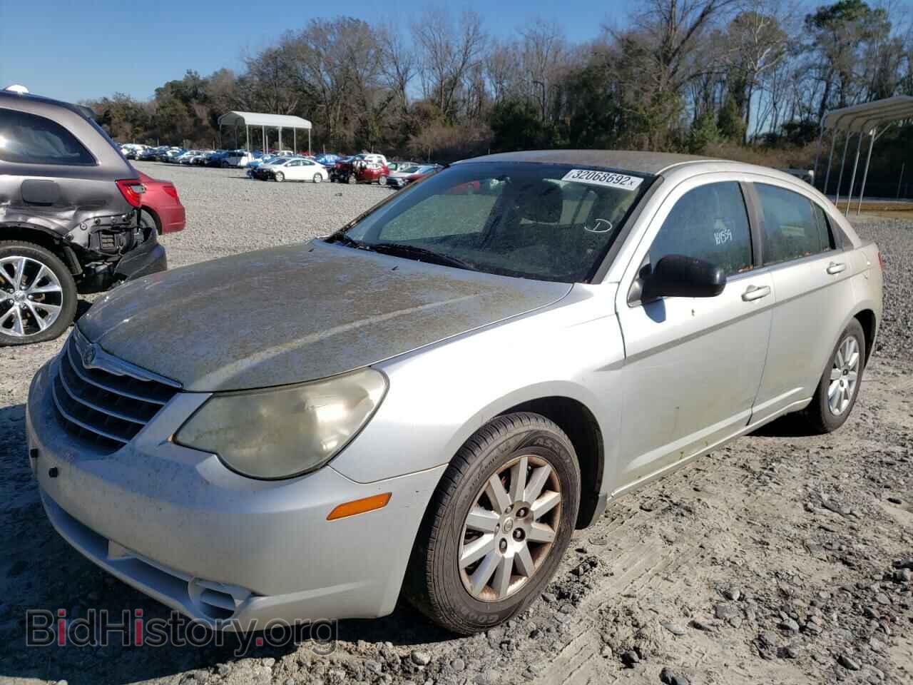 2010 CHRYSLER SEBRING - VIN: 1C3CC4FB9AN197330 - Фото 2
