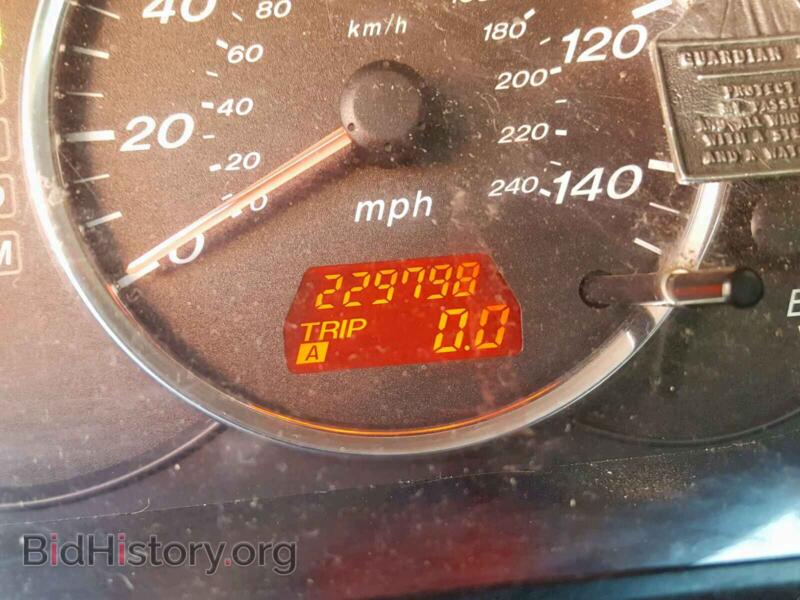 2005 Mazda 6 (VIN 1YVHP80C455M66915) — photo 8 of 10