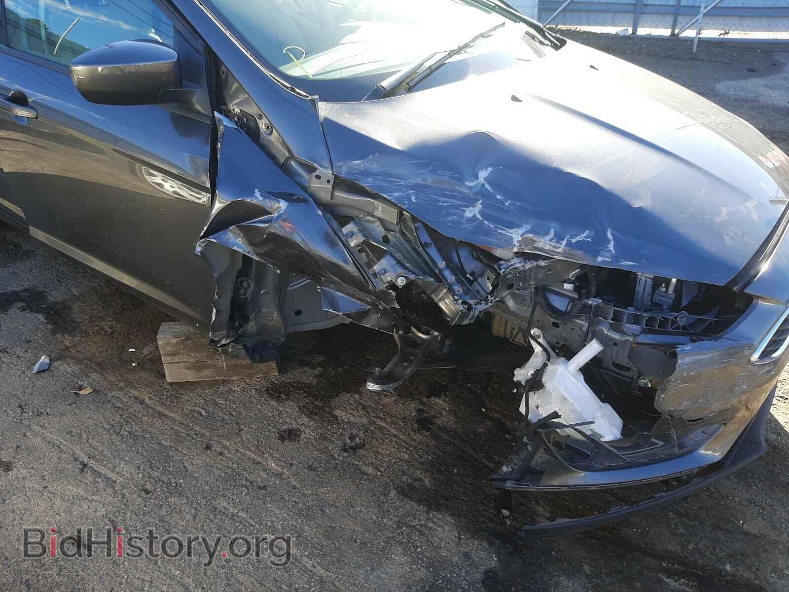 2018 FORD FOCUS - VIN: 1FADP3FE3JL220451 - Фото 9