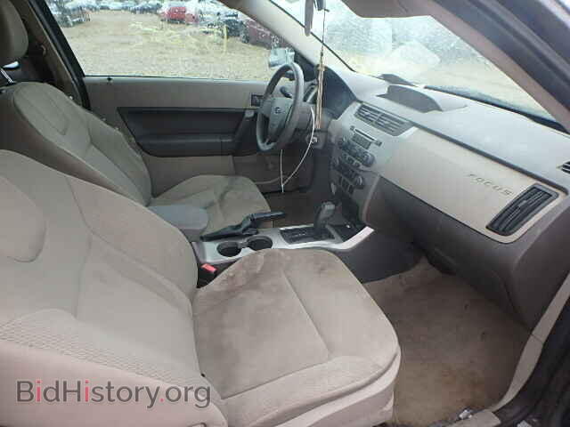 2008 FORD FOCUS - VIN: 1FAHP32NX8W113865 - Фото 5