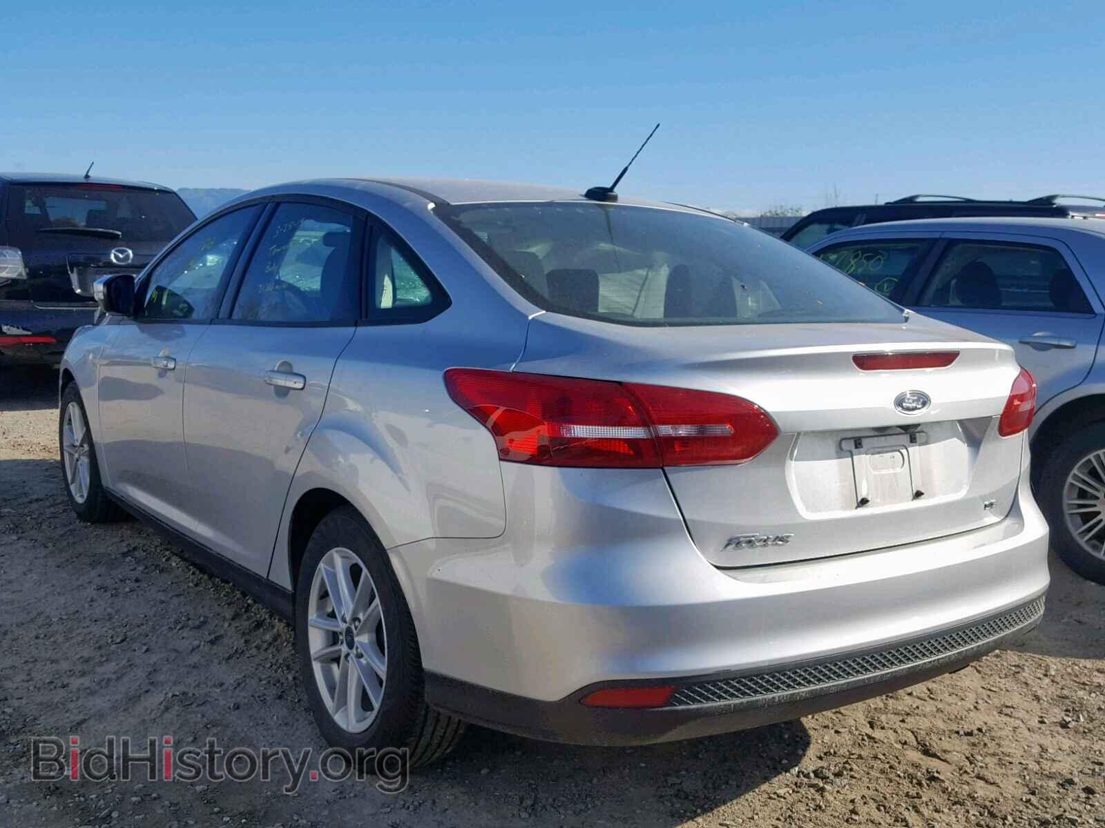 2017 FORD FOCUS SE - VIN: 1FADP3F22HL304437 - Фото 3