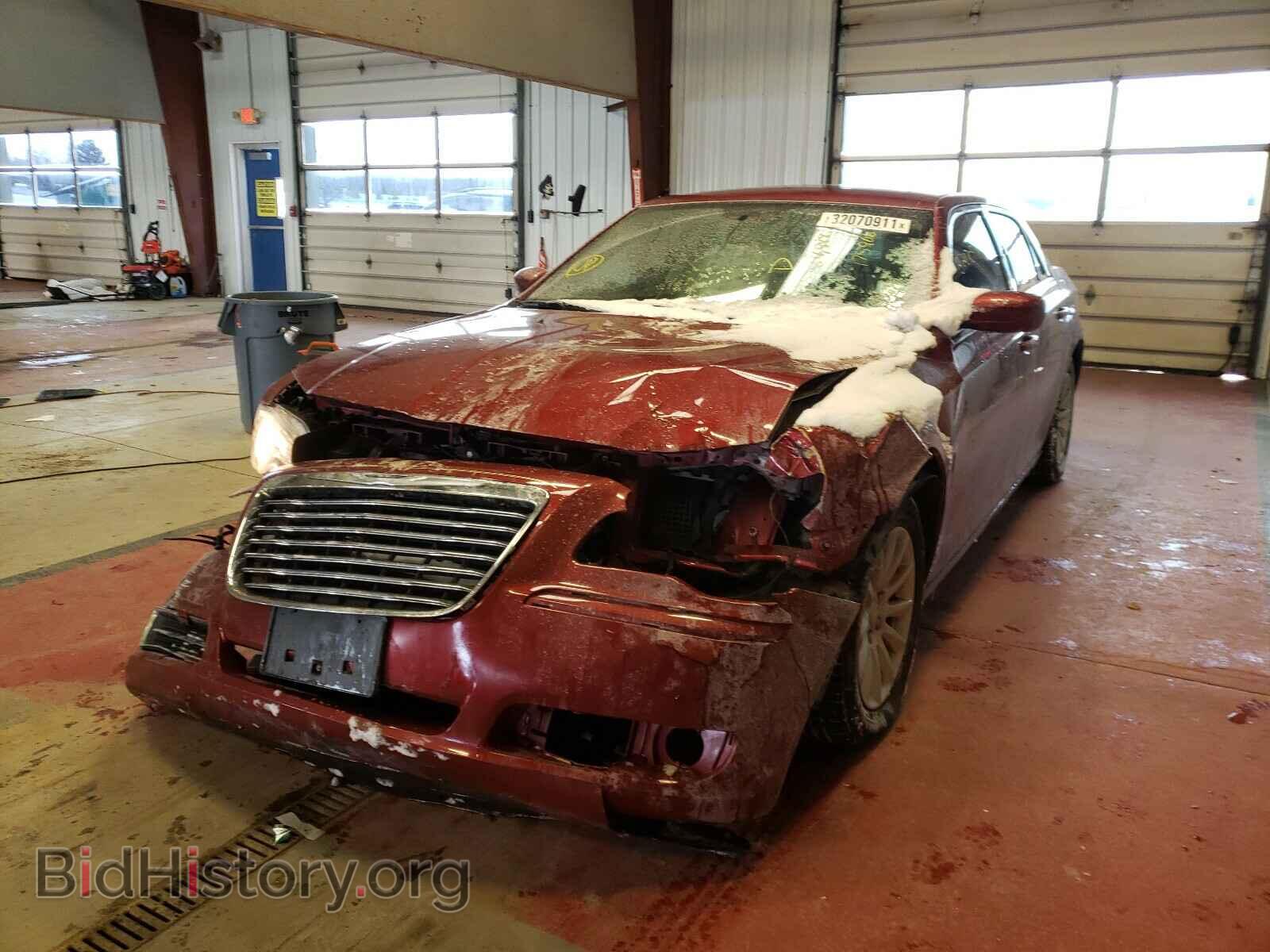 2014 CHRYSLER 300 - VIN: 2C3CCAAG3EH175906 - Фото 2