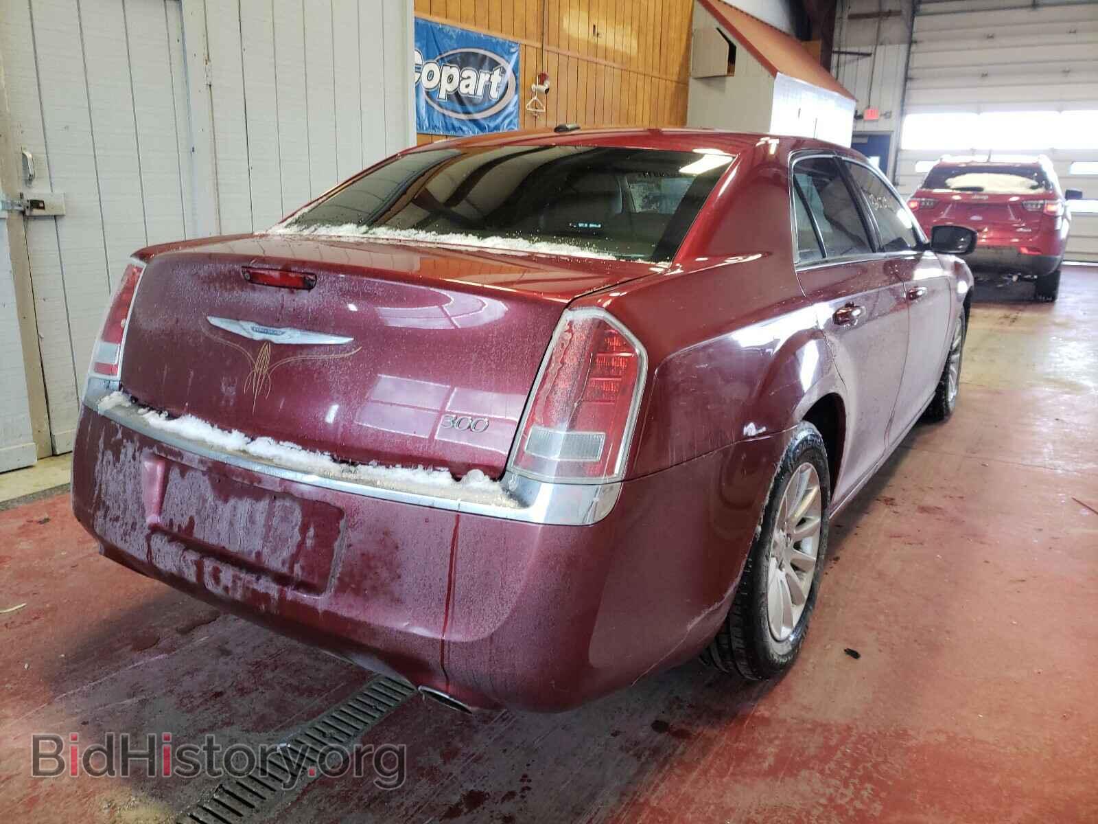 2014 CHRYSLER 300 - VIN: 2C3CCAAG3EH175906 - Фото 4