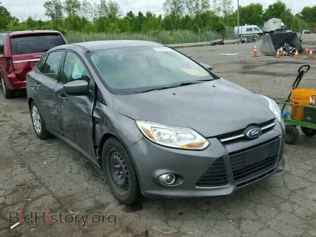 Photo 1FAHP3F28CL421935 - FORD FOCUS 2012