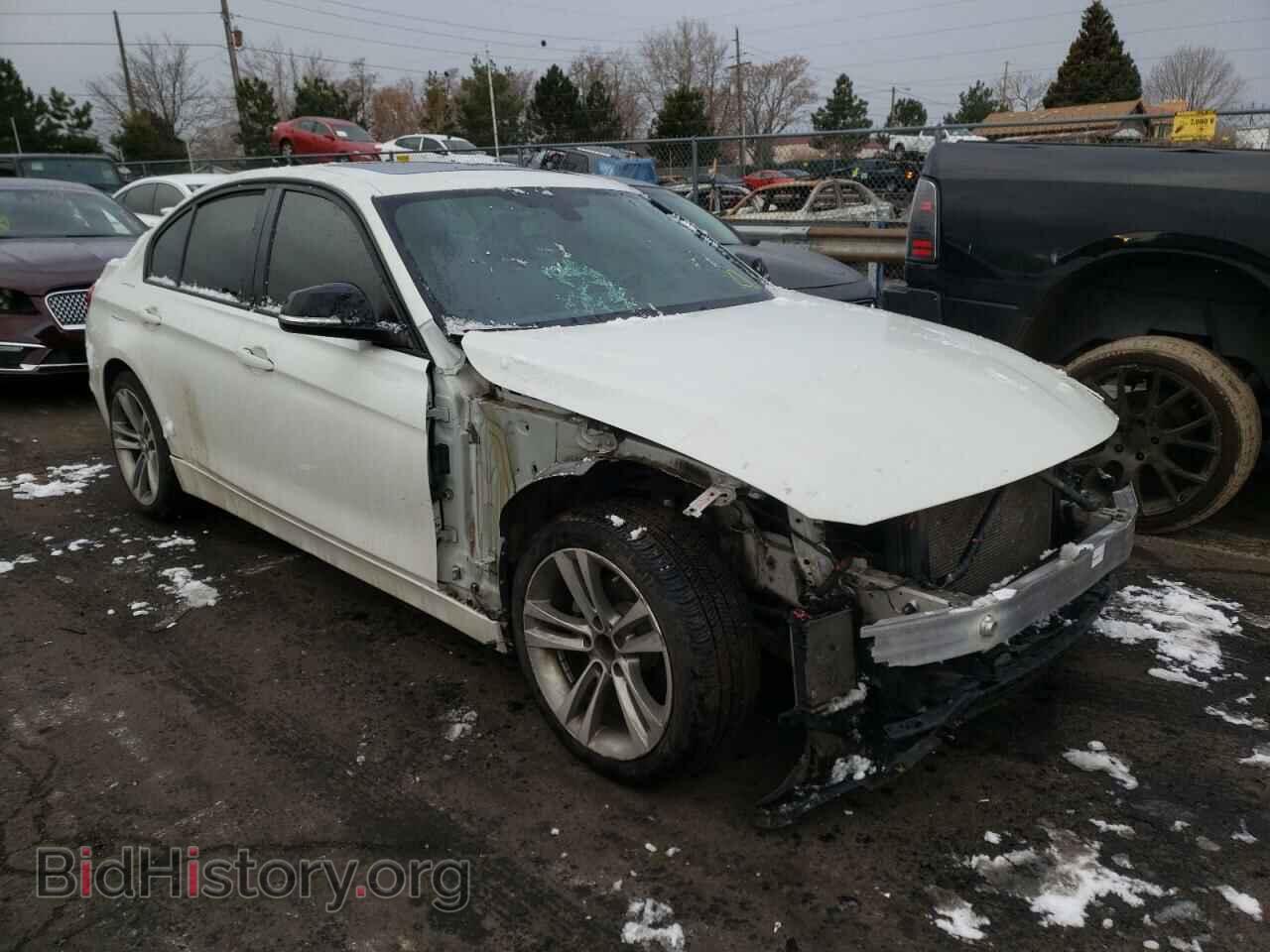 Photo WBA3B5C52DF138764 - BMW 3 SERIES 2013