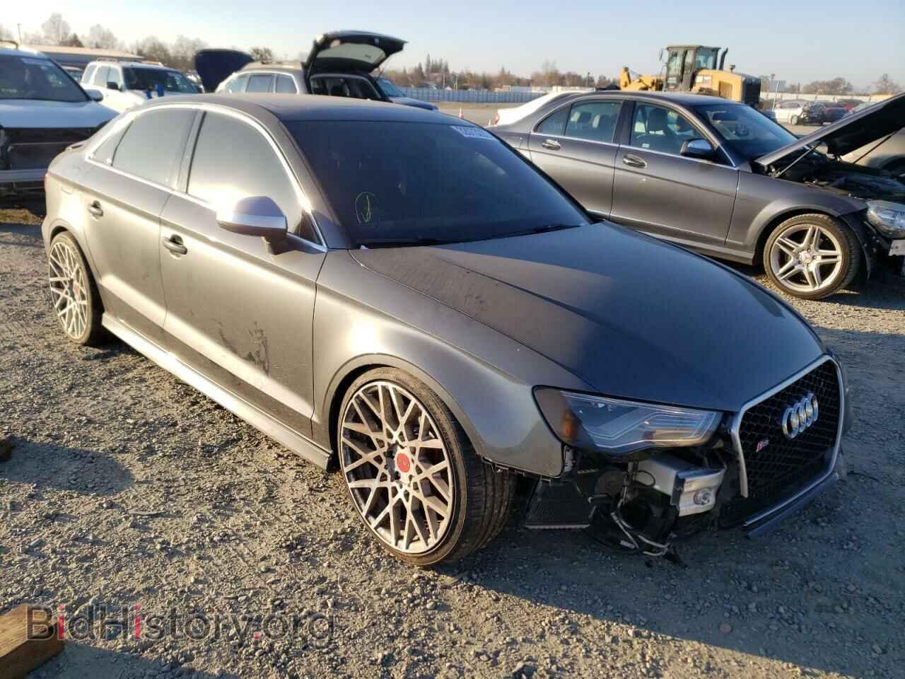 Фотография WAUBFGFF2F1037563 - AUDI S3 2015