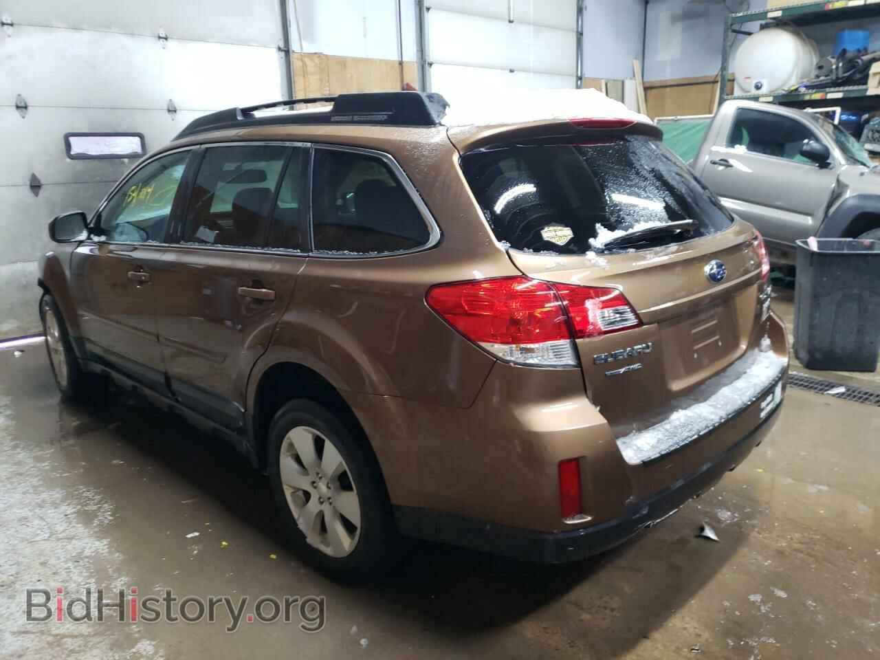 2011 SUBARU OUTBACK - VIN: 4S4BRBCC8B3429951 - Фото 3