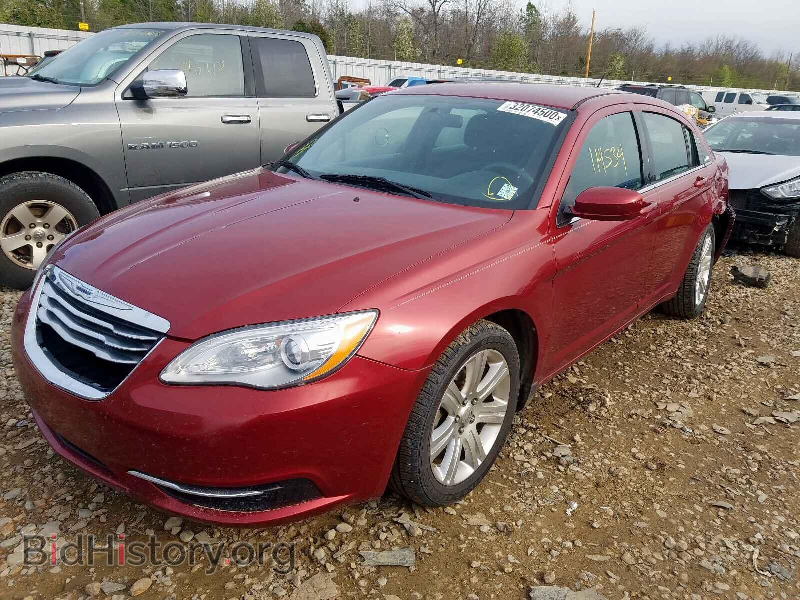2013 CHRYSLER 200 - VIN: 1C3CCBAB2DN698754 - Photo 2