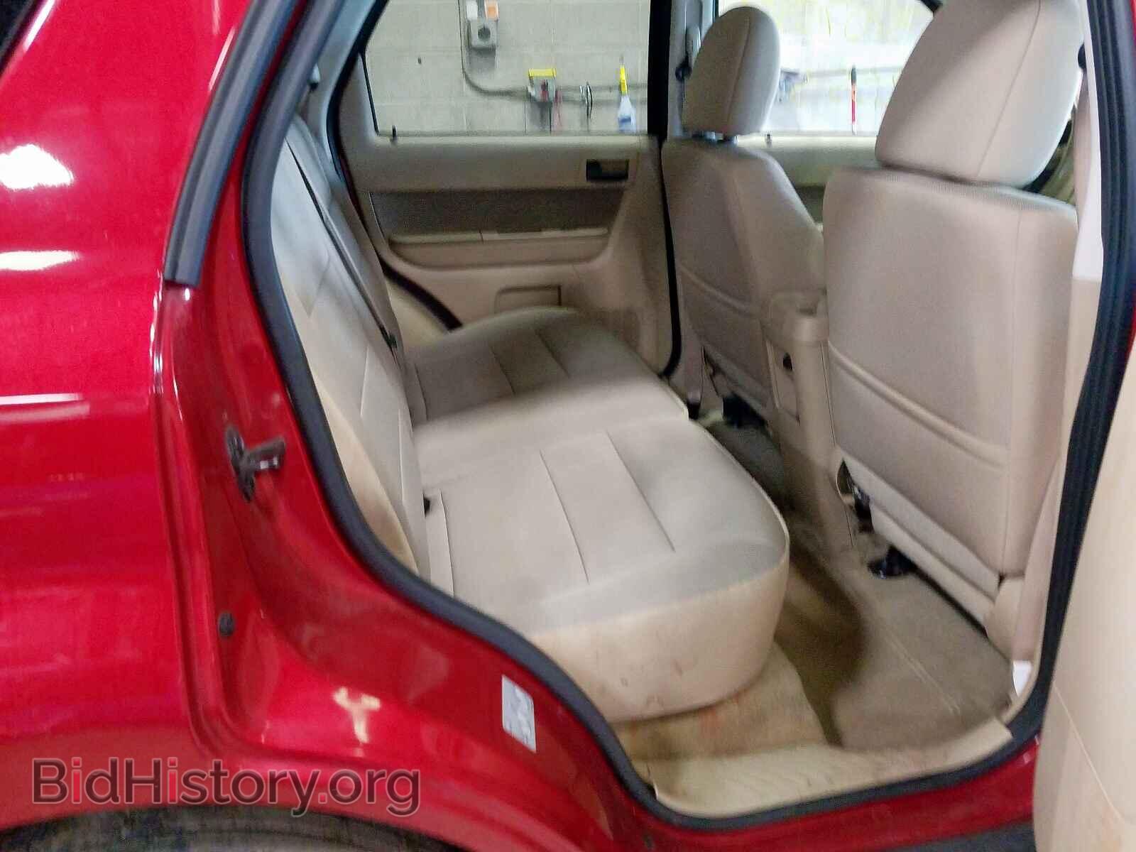 2011 FORD ESCAPE - VIN: 1FMCU0D72BKA14610 - Фото 6