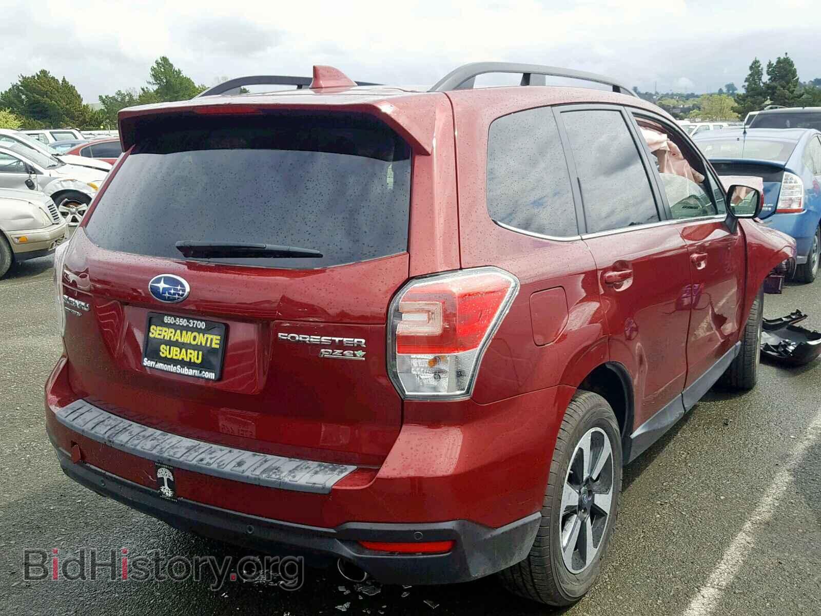 2017 SUBARU FORESTER - VIN: JF2SJARCXHH558817 - Photo 4