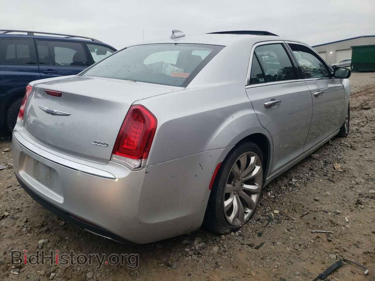 2020 CHRYSLER 300 - VIN: 2C3CCAEGXLH102930 - Фото 4