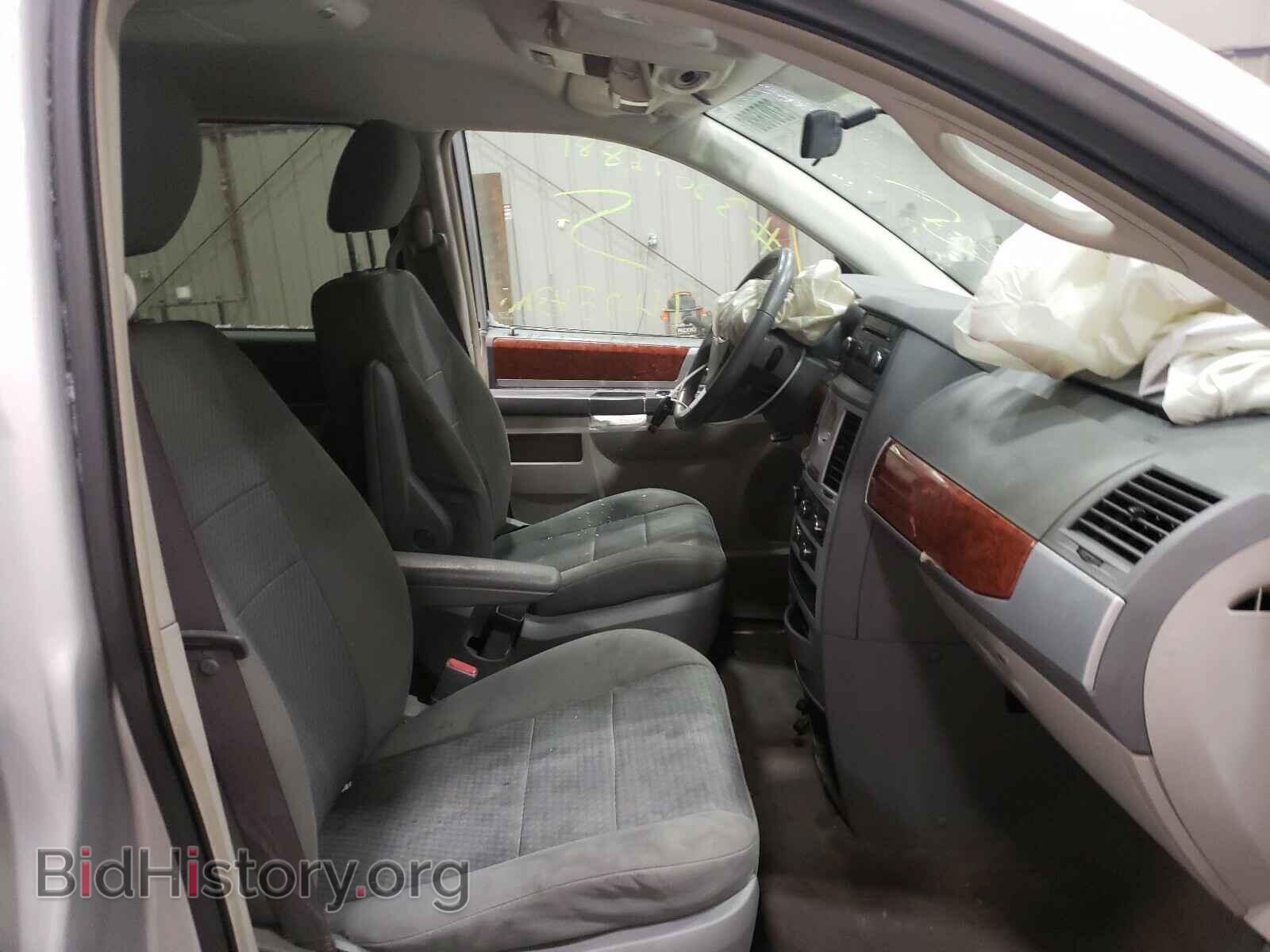 2009 CHRYSLER MINIVAN - VIN: 2A8HR54129R629912 - Фото 5