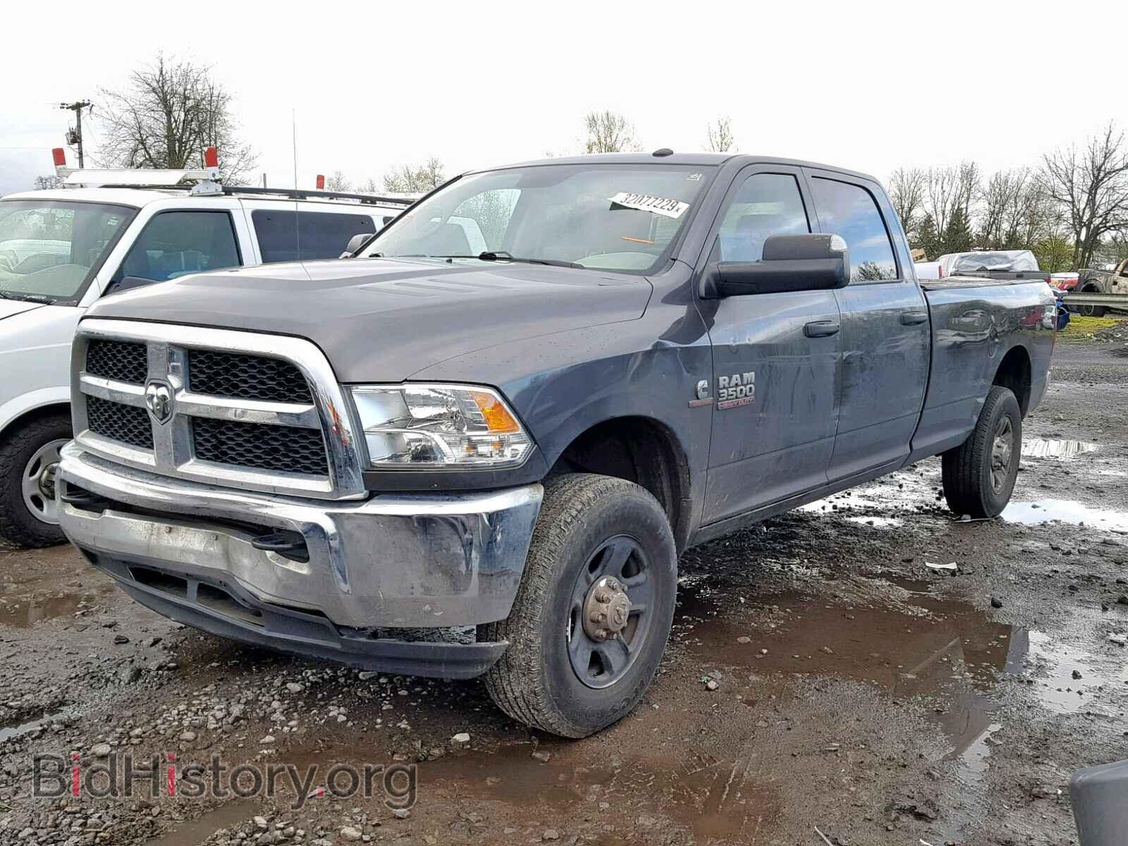 2016 RAM 3500 ST - VIN: 3C63R3GL3GG170418 - Фото 2