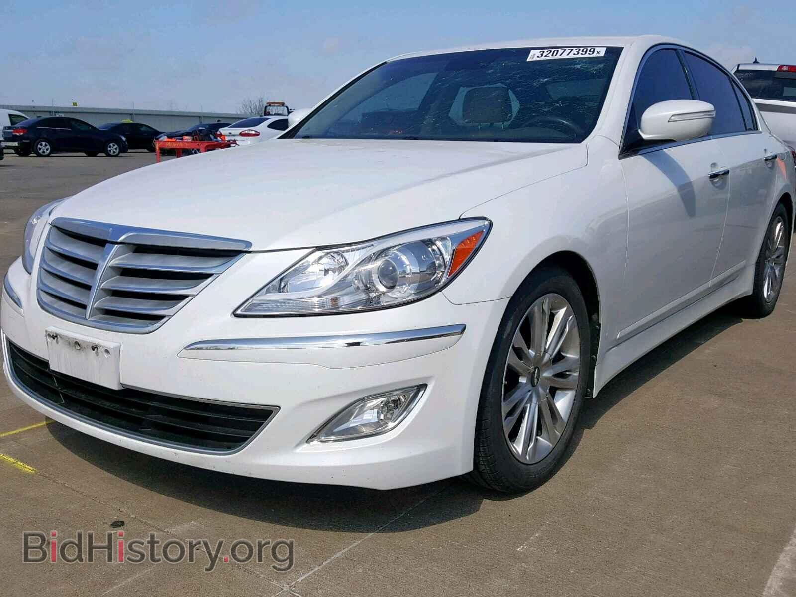 2013 HYUNDAI GENESIS - VIN: KMHGC4DD3DU222245 - Фото 2