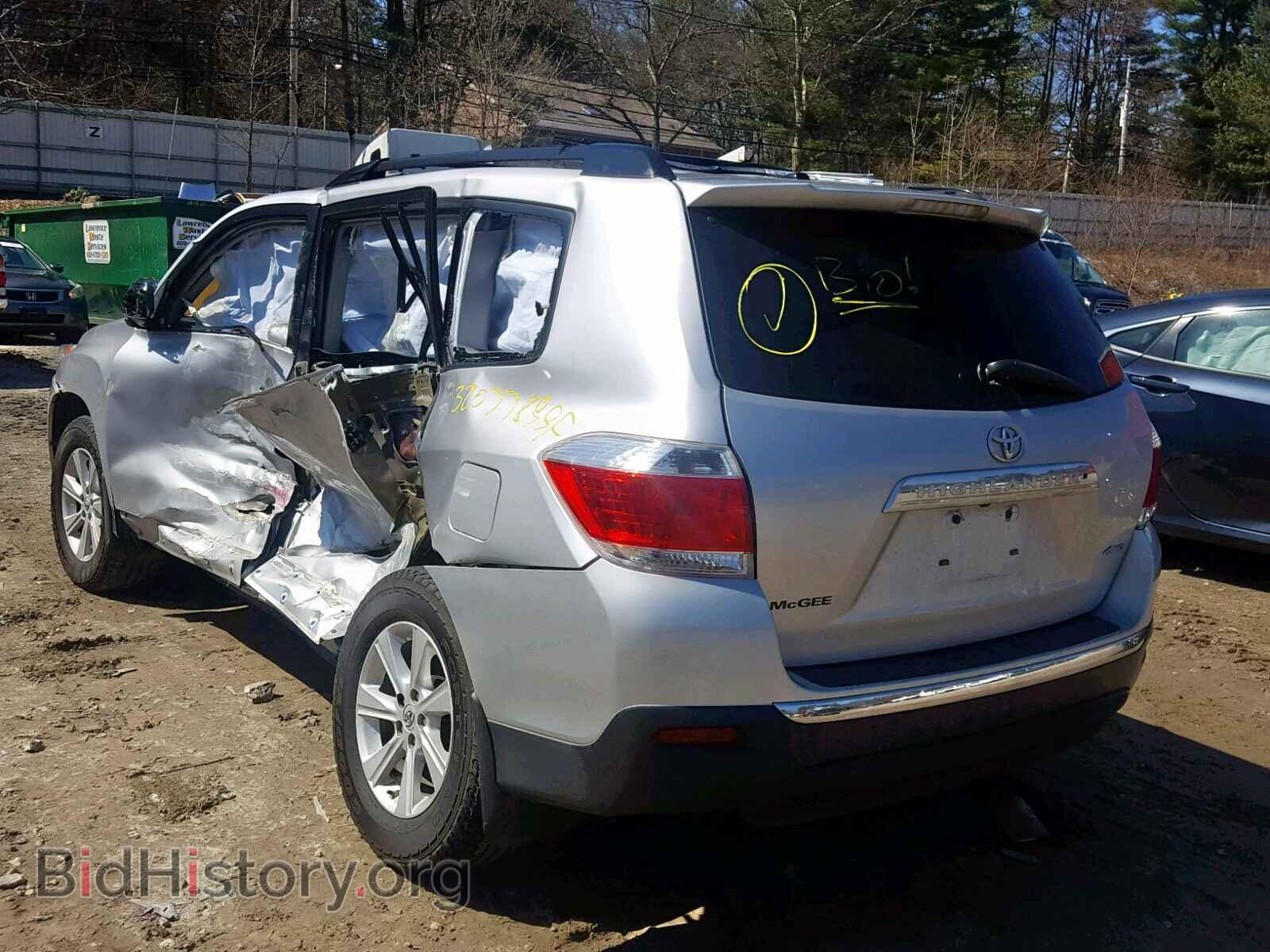 2012 TOYOTA HIGHLANDER - VIN: 5TDBK3EH9CS105902 - Фото 3