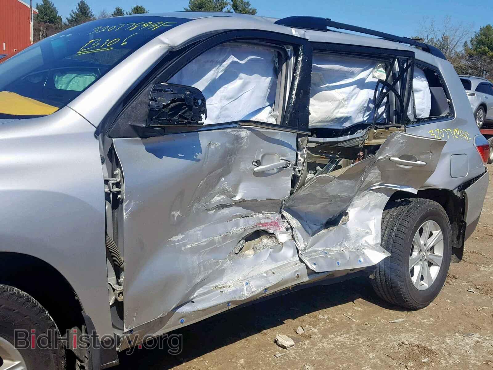 2012 TOYOTA HIGHLANDER - VIN: 5TDBK3EH9CS105902 - Фото 10
