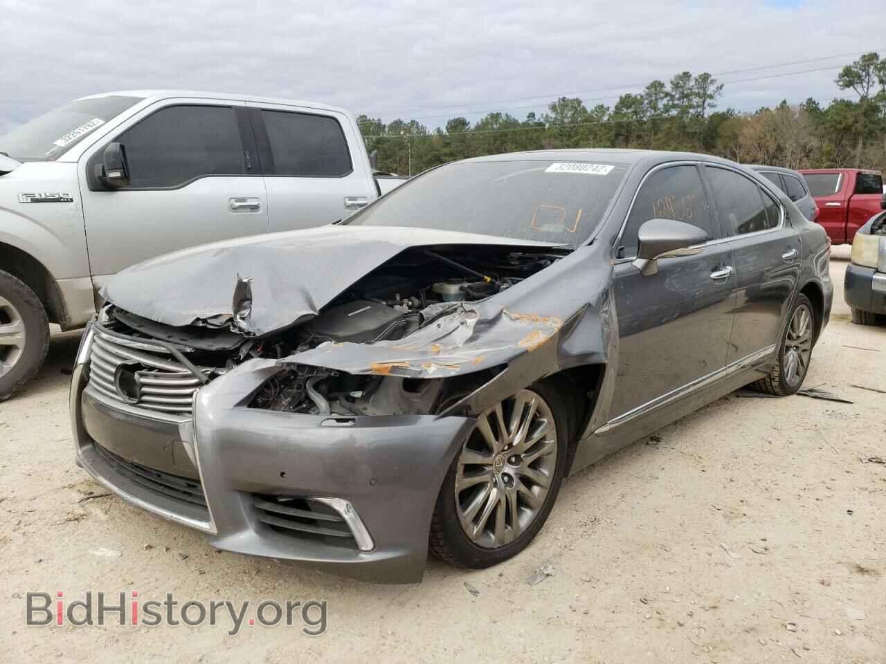 2013 LEXUS LS460 - VIN: JTHBL5EF8D5114328 - Photo 2