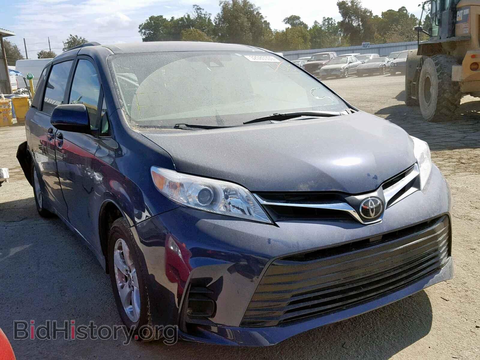 Photo 5TDKZ3DC5JS940751 - TOYOTA SIENNA LE 2018
