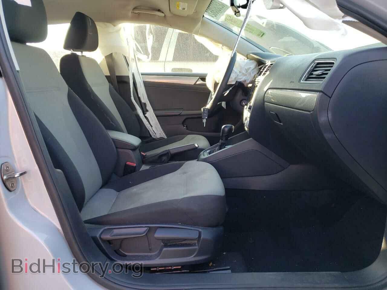 2017 VOLKSWAGEN JETTA - VIN: 3VW2B7AJ6HM369082 - Фото 5