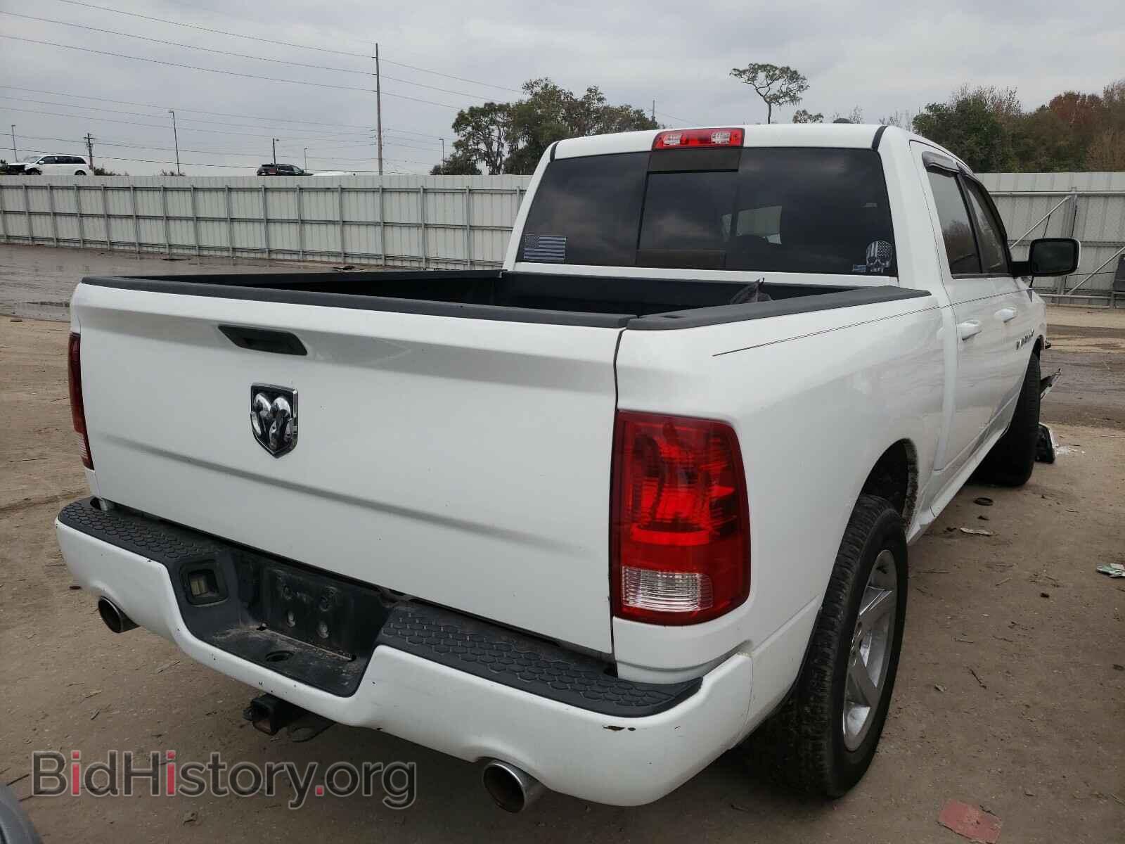 2011 DODGE RAM 1500 - VIN: 1D7RB1CT0BS709280 - Фото 4