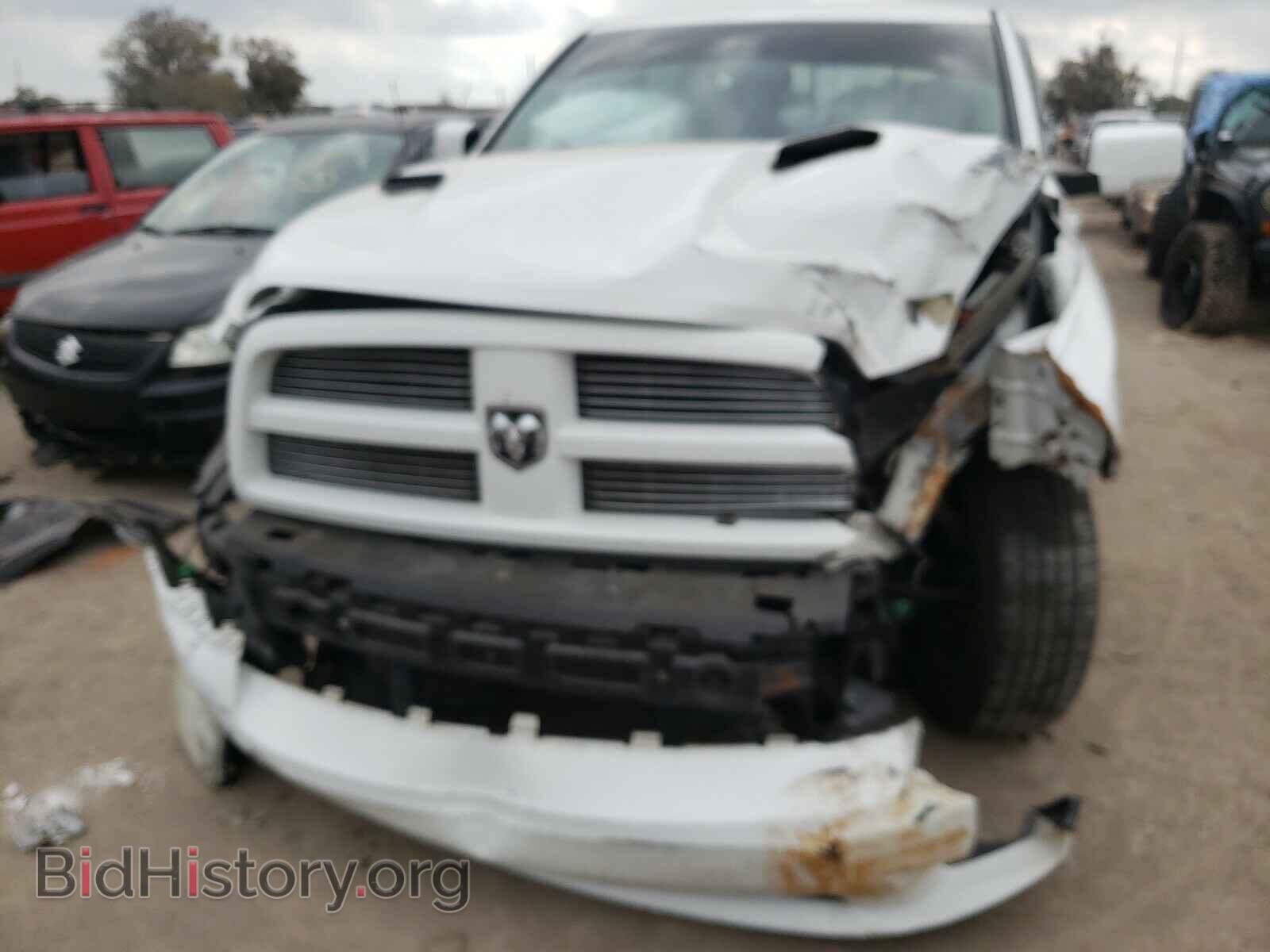 2011 DODGE RAM 1500 - VIN: 1D7RB1CT0BS709280 - Фото 9