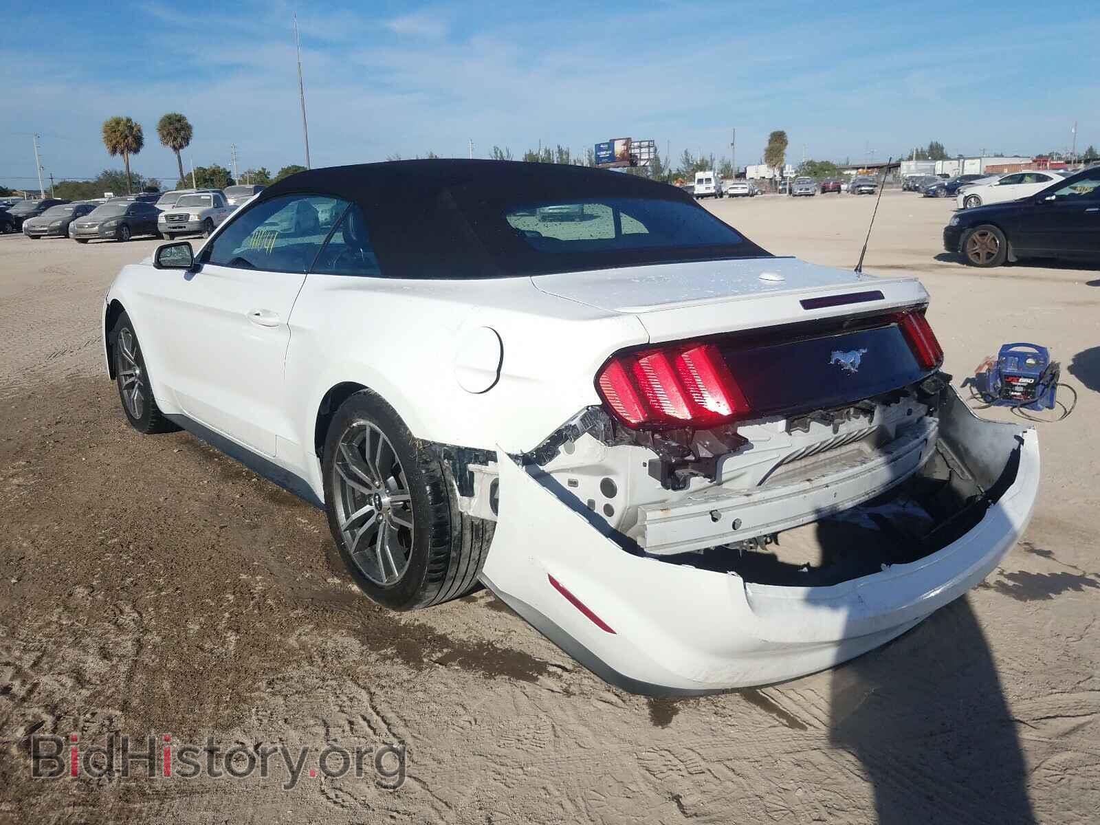 2016 FORD MUSTANG - VIN: 1FATP8UHXG5284828 - Фото 3