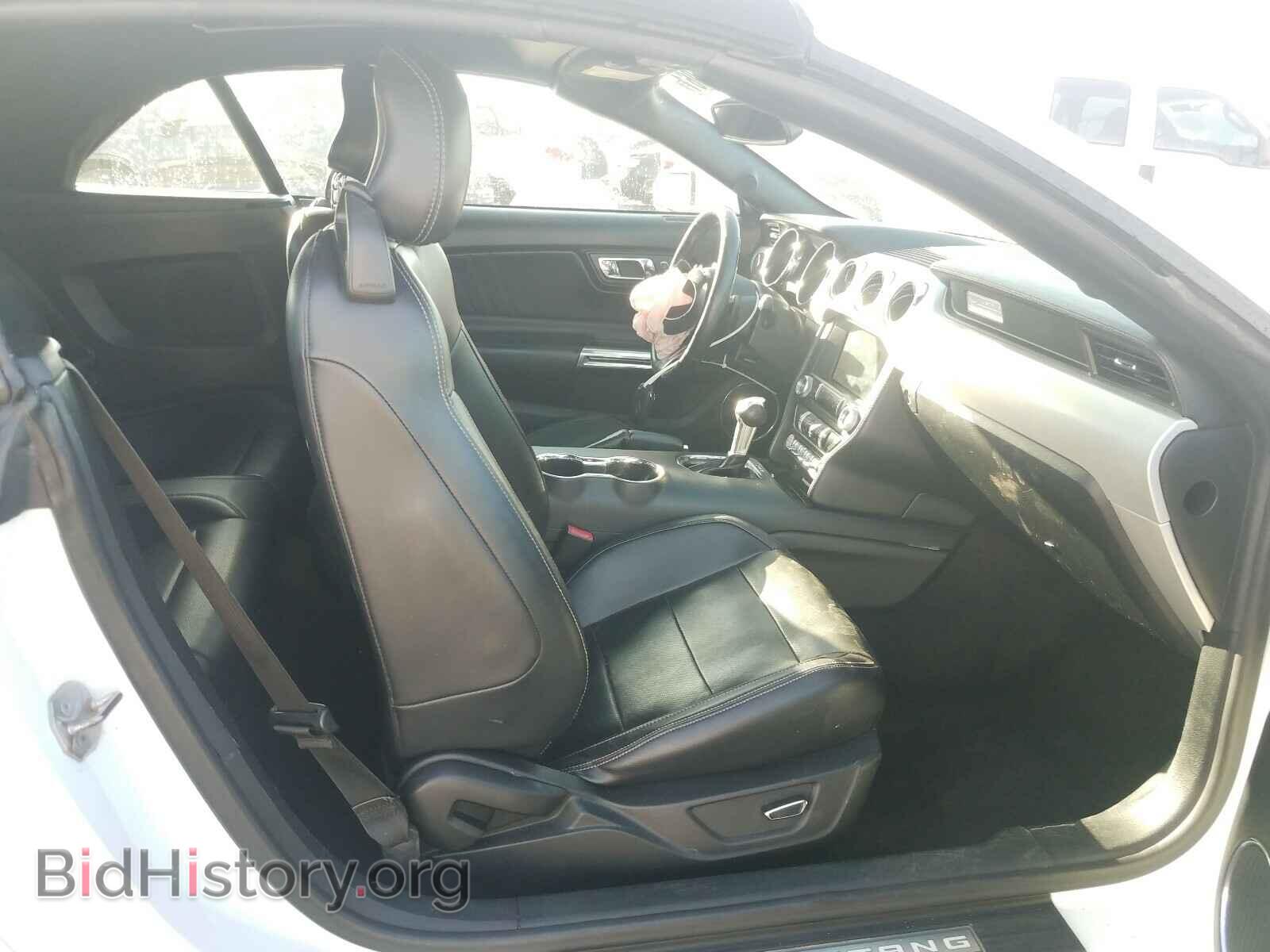 2016 FORD MUSTANG - VIN: 1FATP8UHXG5284828 - Фото 5