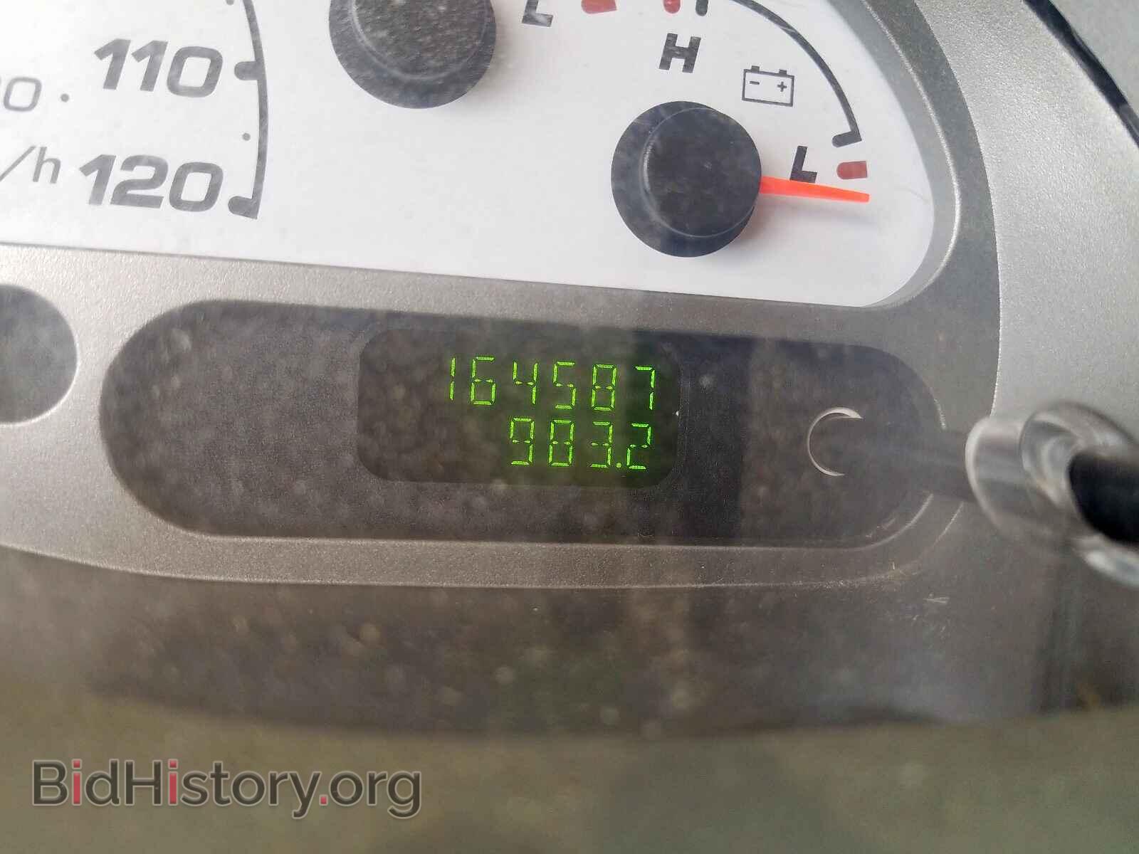 2005 FORD EXPLORER - VIN: 1FMZU77K95UB73197 - Photo 8