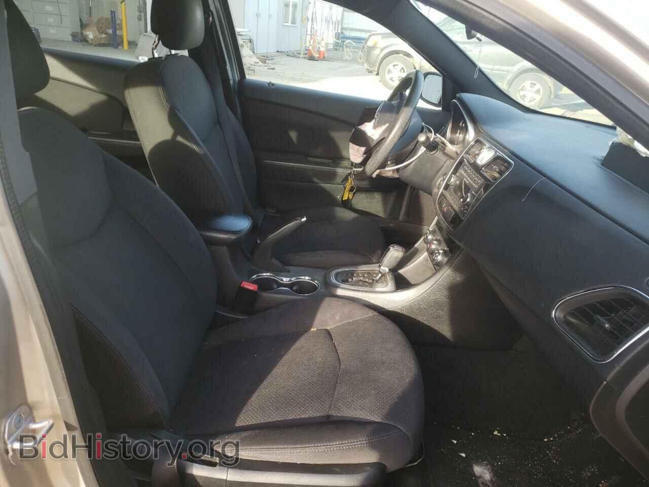 2013 CHRYSLER 200 - VIN: 1C3CCBAB1DN671965 - Фото 5