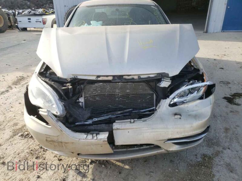 2013 Chrysler 200 (VIN 1C3CCBAB1DN671965) — фото 9 из 10