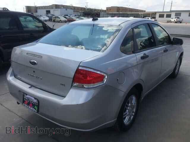 2009 FORD FOCUS - VIN: 1FAHP35N09W209601 - Фото 4