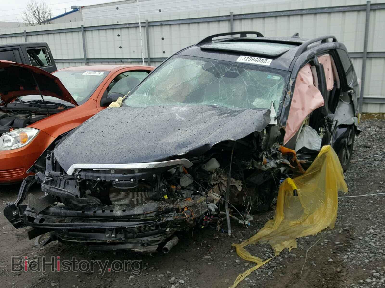 2017 SUBARU FORESTER - VIN: JF2SJAEC4HH541999 - Photo 2