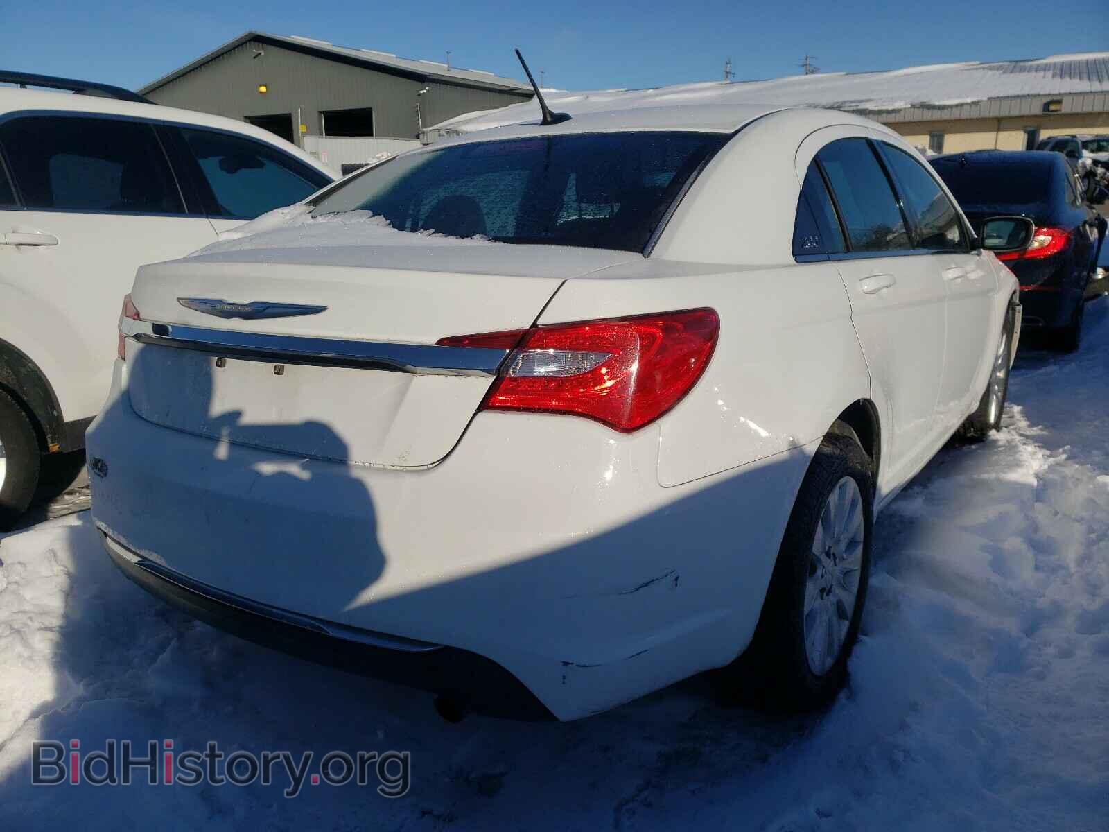 2014 CHRYSLER 200 - VIN: 1C3CCBABXEN205890 - Фото 4