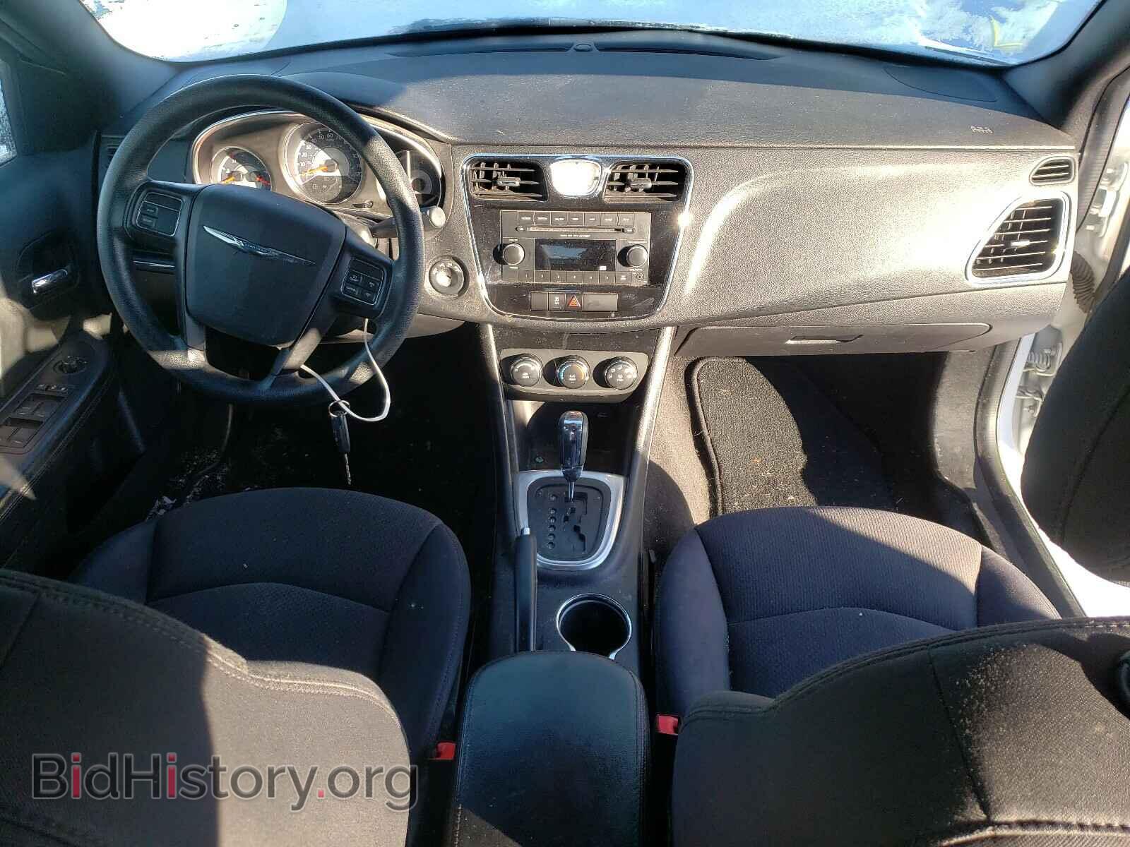 2014 CHRYSLER 200 - VIN: 1C3CCBABXEN205890 - Фото 9