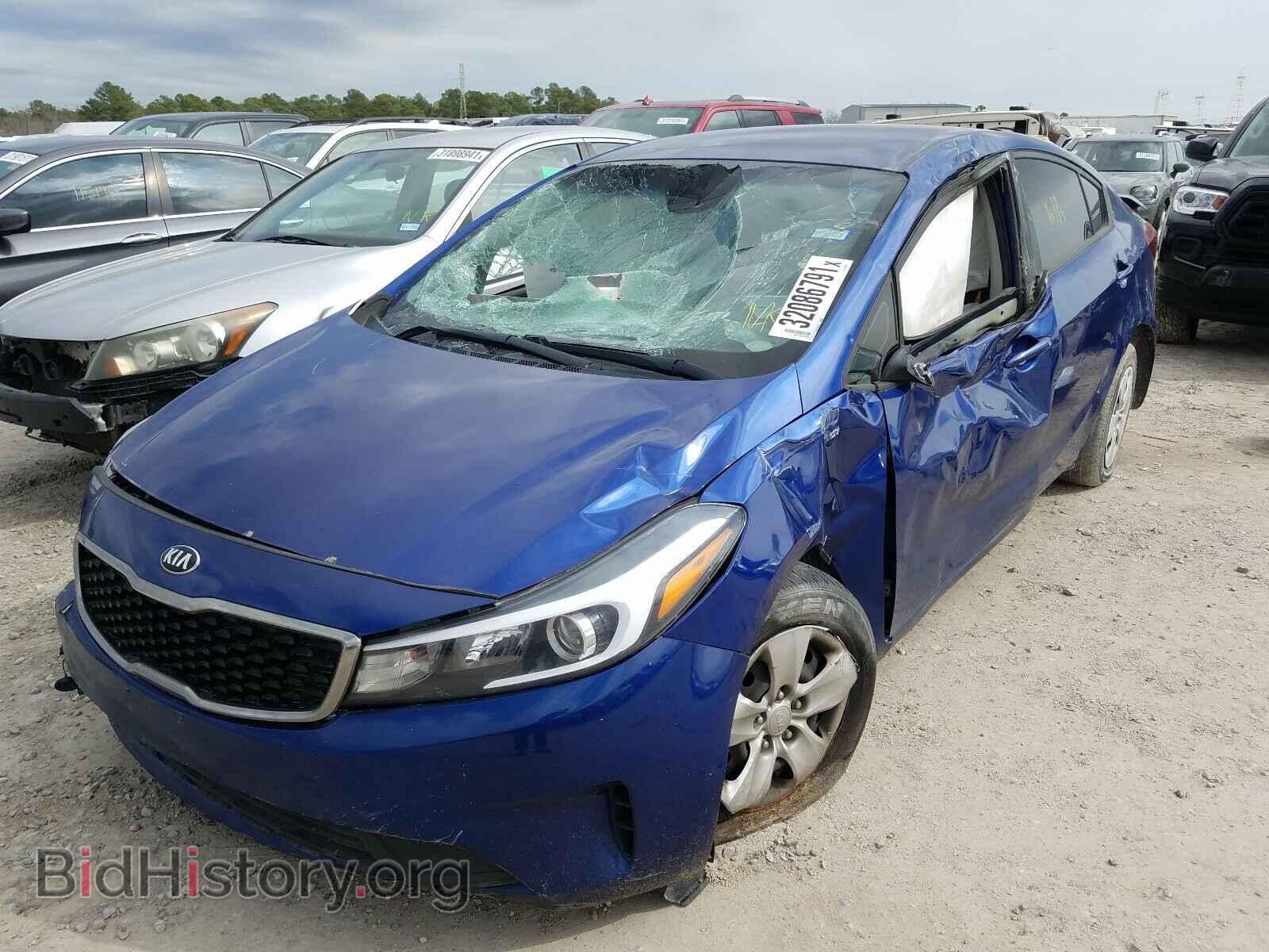 2017 KIA FORTE - VIN: 3KPFK4A71HE045006 - Photo 2