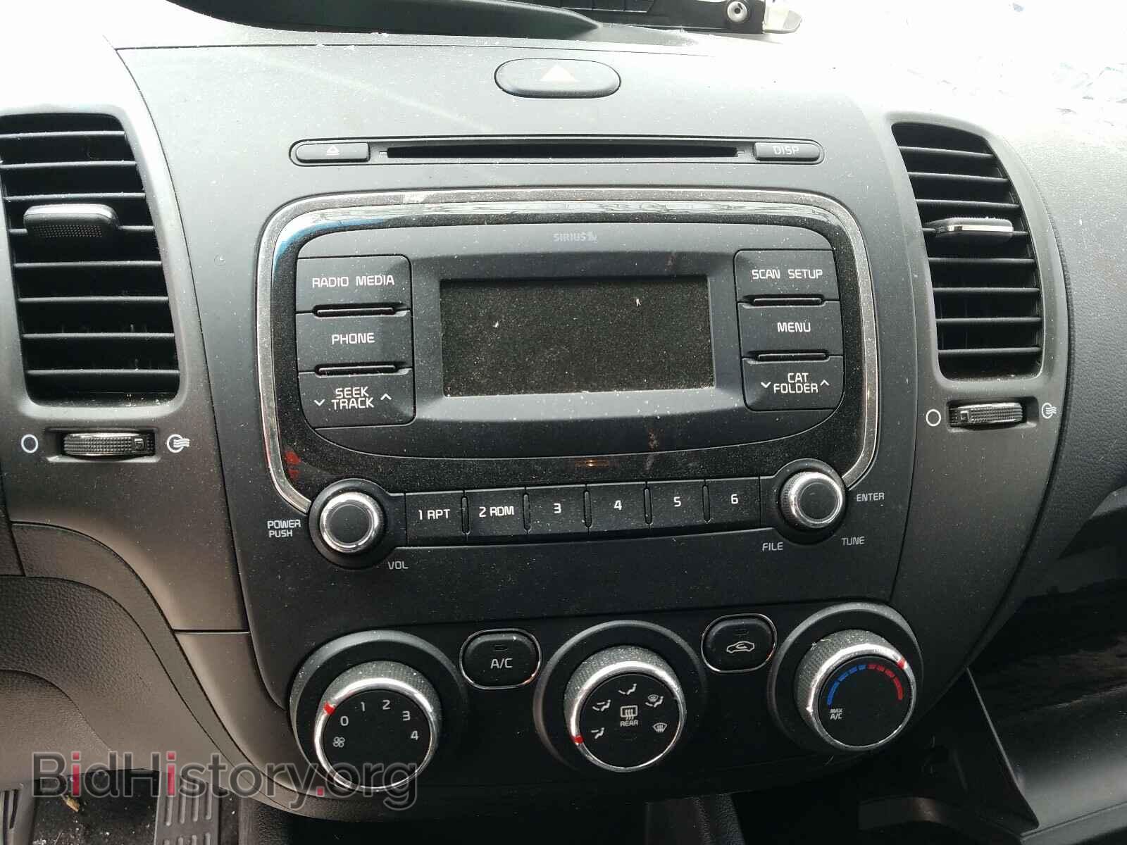 2017 KIA FORTE - VIN: 3KPFK4A71HE045006 - Photo 9